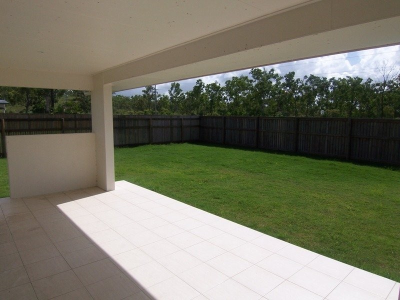 20 Puffer Court, Mount Louisa QLD 4814