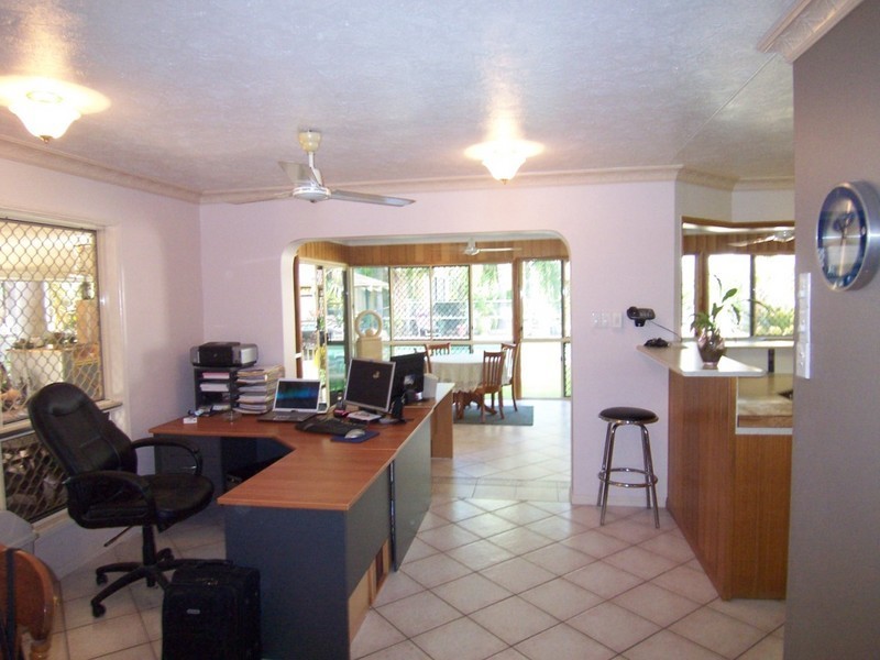 232 Kelso Drive, Kelso QLD 4815