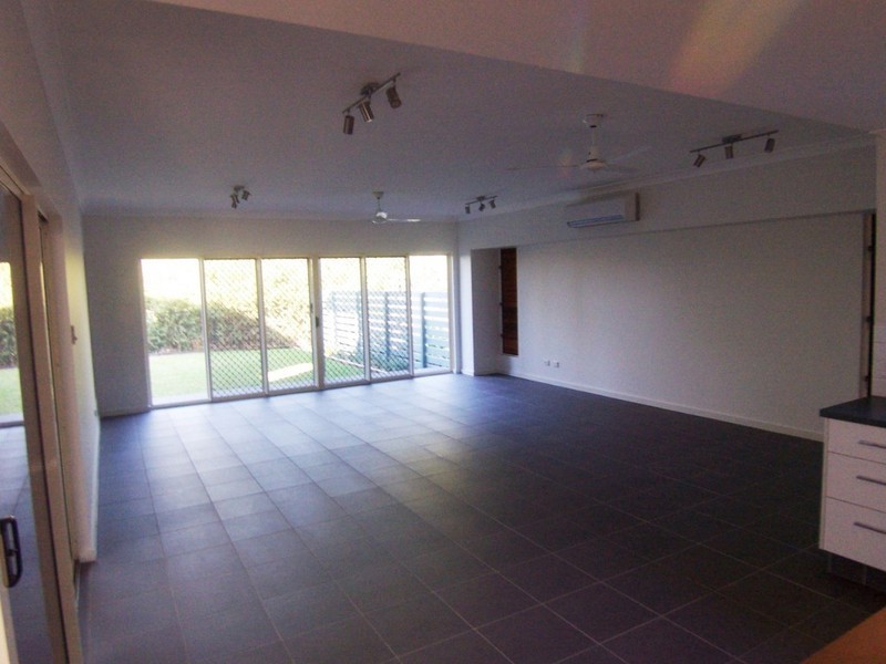 5 Springbrook Parade, Idalia QLD 4811