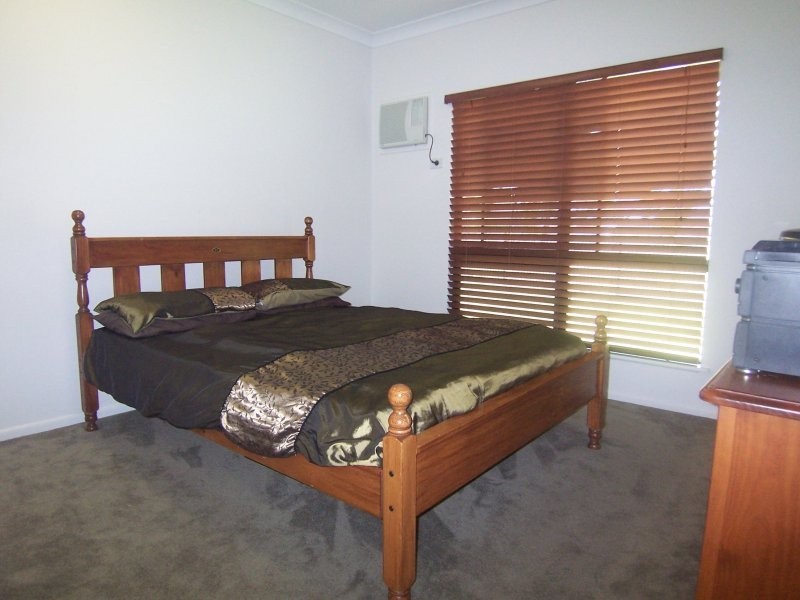 45 Woodwark Drive, Bushland Beach QLD 4818