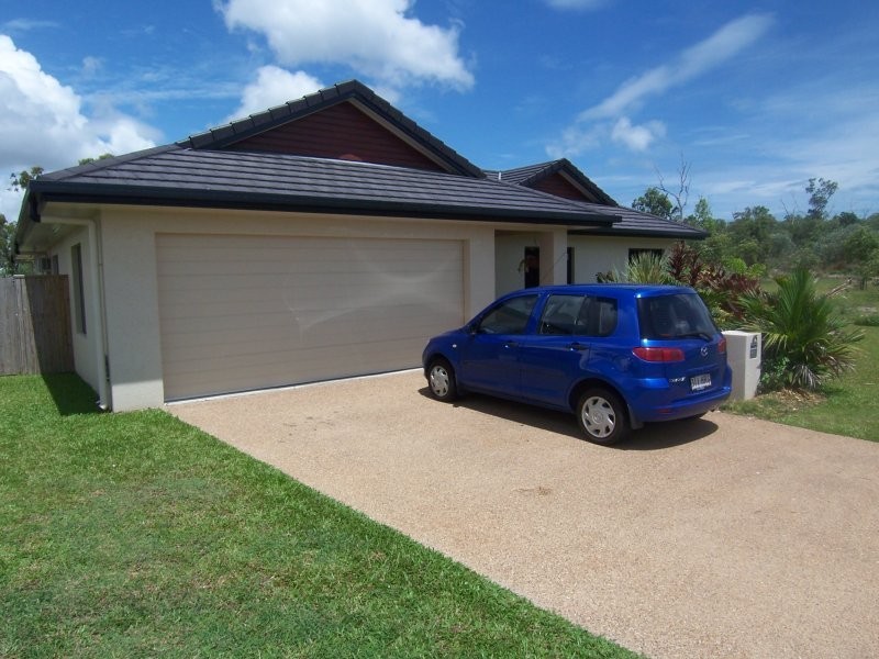 45 Woodwark Drive, Bushland Beach QLD 4818