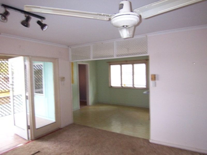 125 Charles Street, Heatley QLD 4814