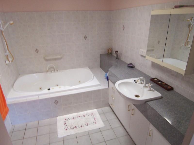 132 Fulham Road, Gulliver QLD 4812