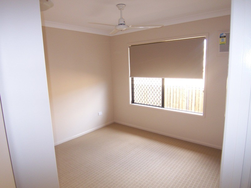 Bushland Beach QLD 4818