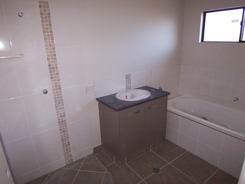 Mount Louisa QLD 4814