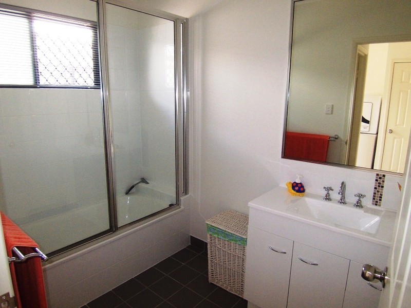 Bohle Plains QLD 4817