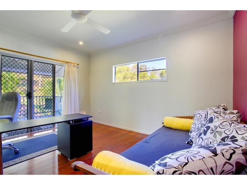 Mount Louisa QLD 4814