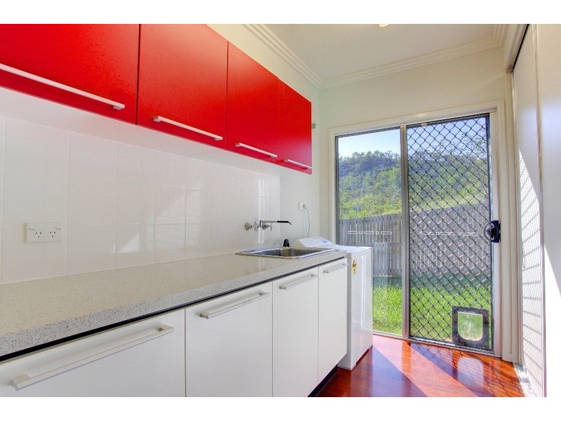 Mount Louisa QLD 4814