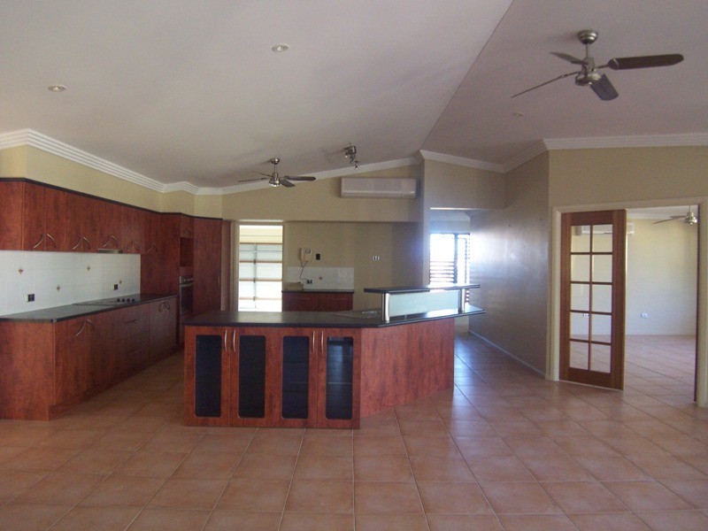 Mount Louisa QLD 4814