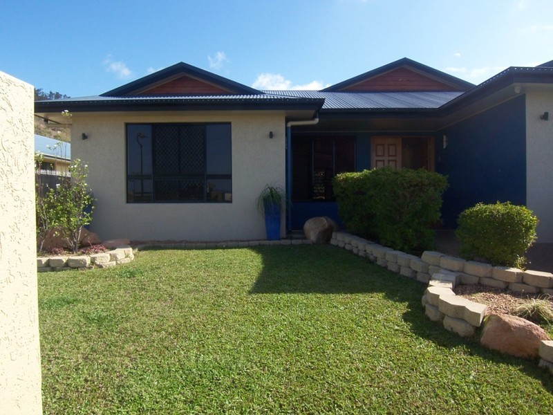 Mount Louisa QLD 4814