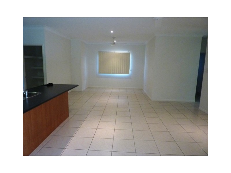 Bohle Plains QLD 4817