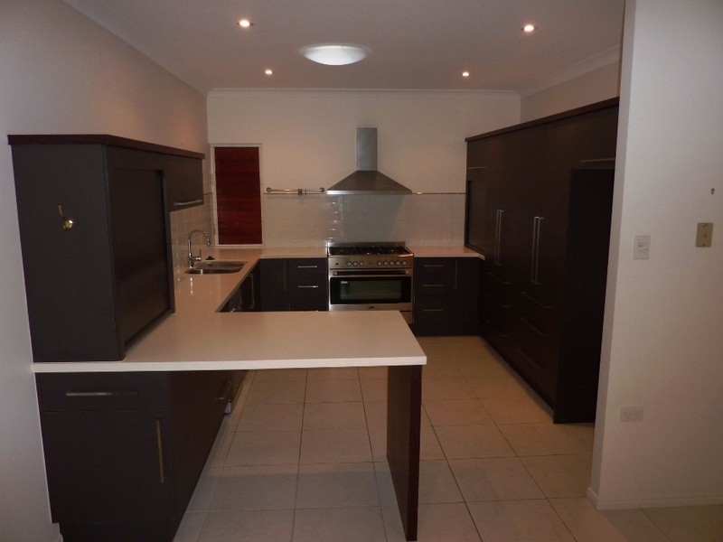 Railway Estate QLD 4810