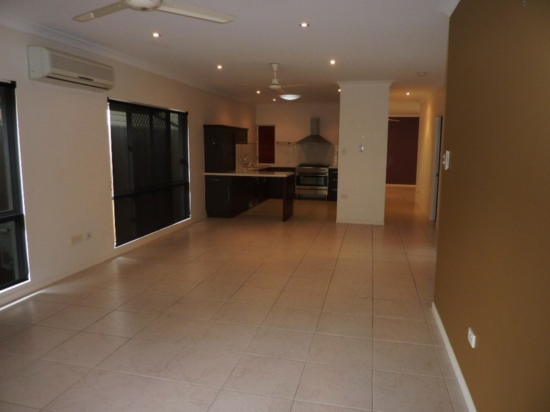 Railway Estate QLD 4810