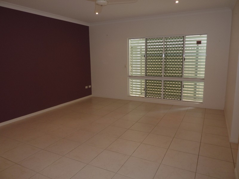 Railway Estate QLD 4810