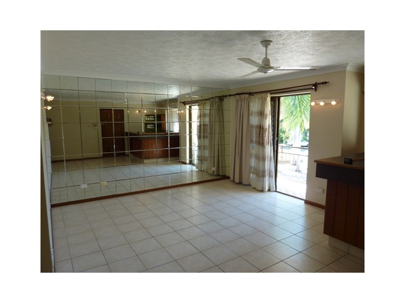 Hermit Park QLD 4812