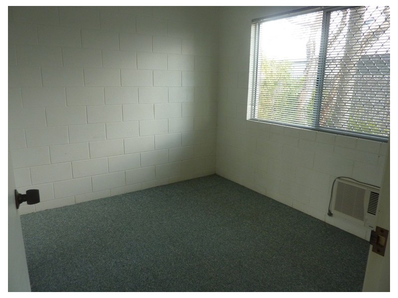 6/36 Henry Street, West End QLD 4810