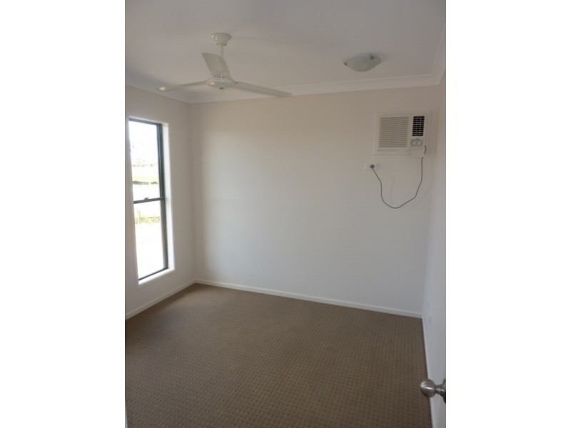 2 Apple Gum Avenue, Mount Low QLD 4818