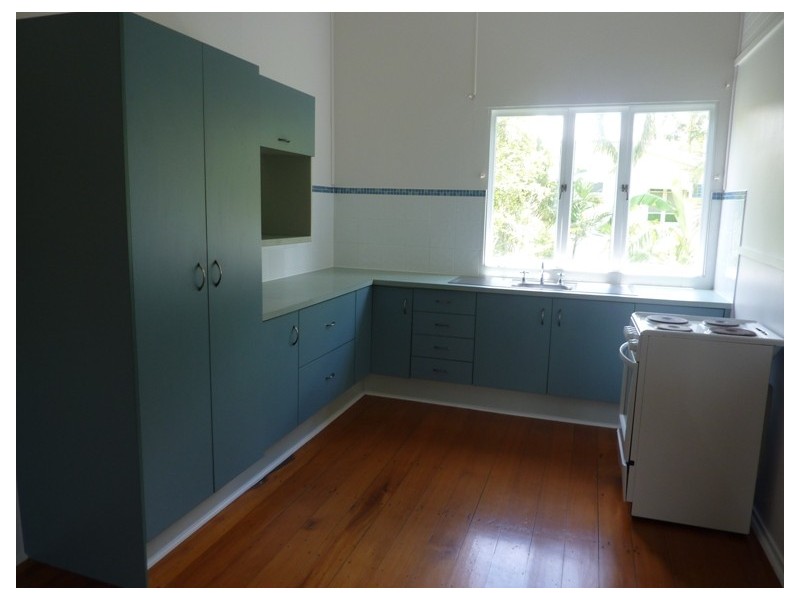 Hermit Park QLD 4812