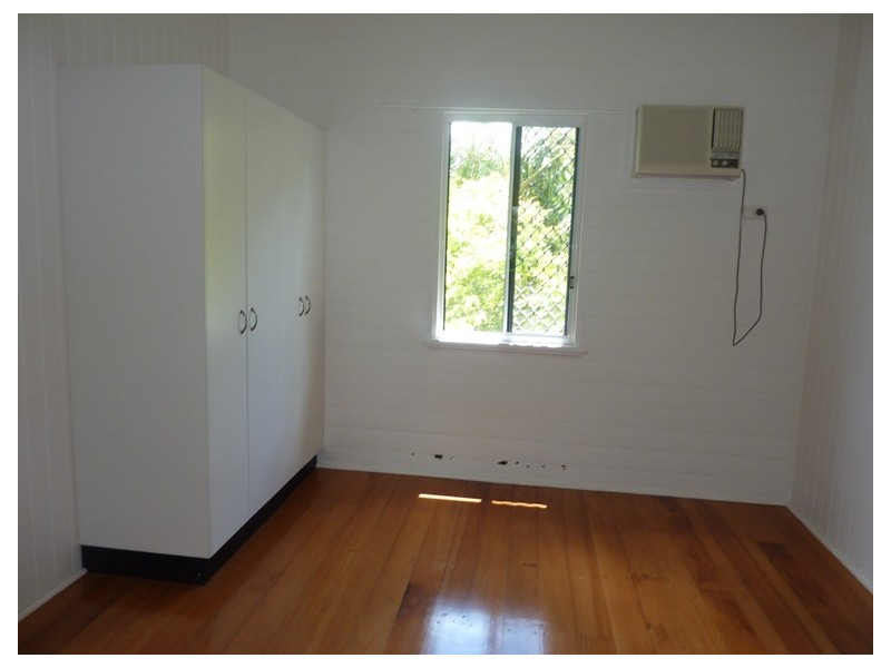 Hermit Park QLD 4812