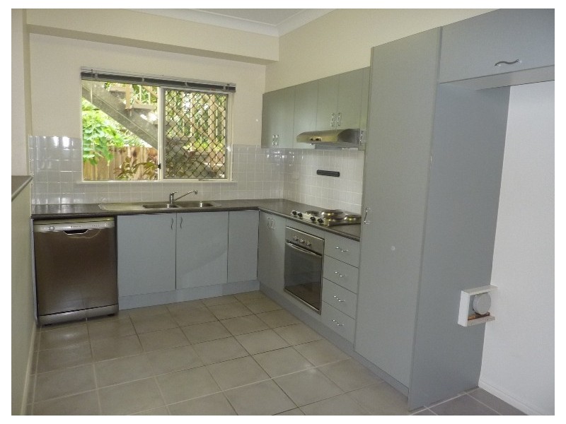 Railway Estate QLD 4810