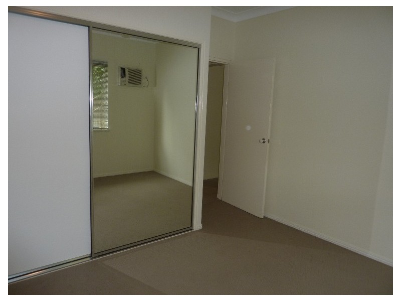 Railway Estate QLD 4810