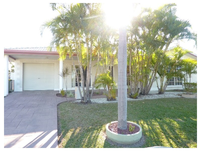 Mount Louisa QLD 4814