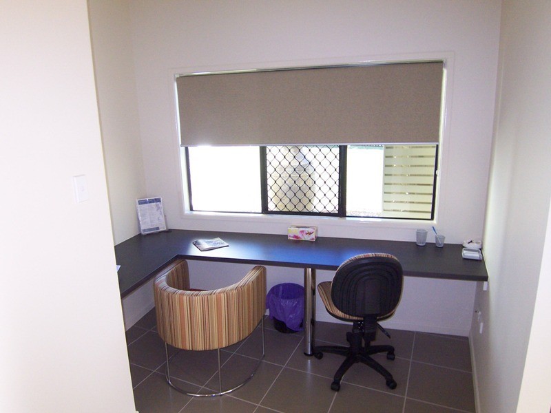 Bushland Beach QLD 4818