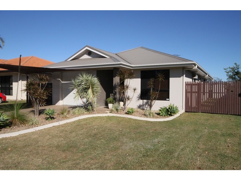 10 Sandy Place, Kirwan QLD 4817