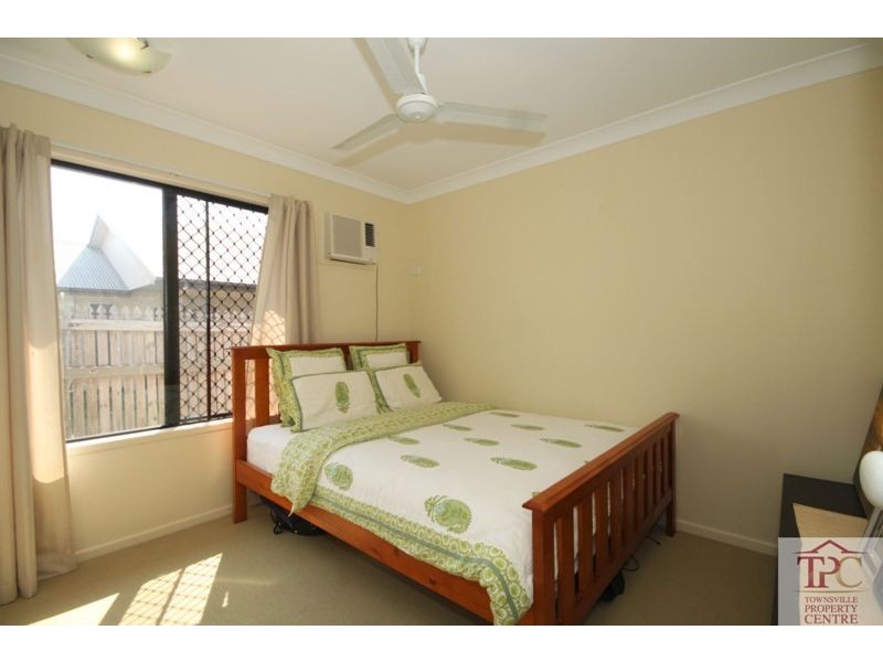 18 Chaimberlane Place, Kirwan QLD 4817