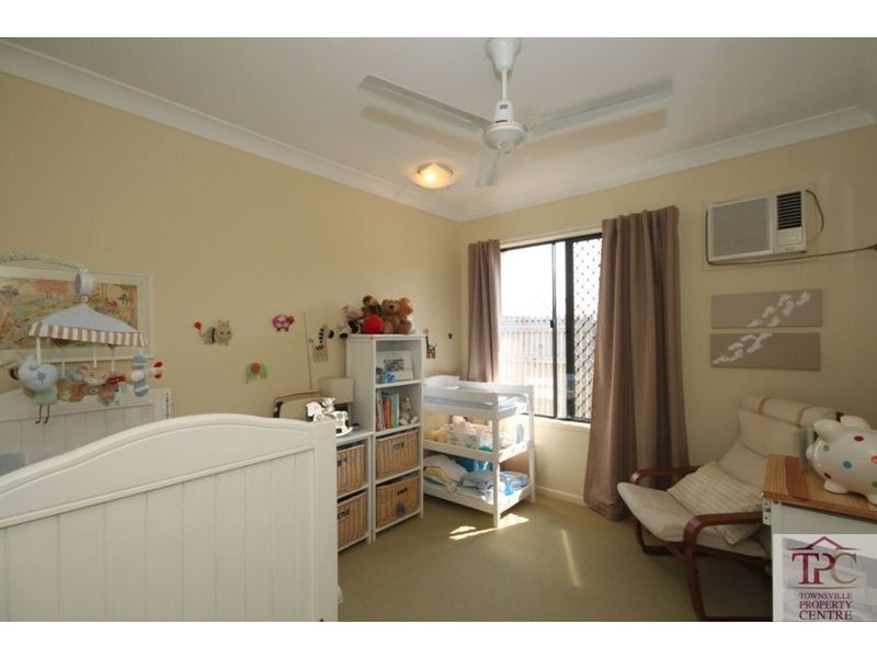 18 Chaimberlane Place, Kirwan QLD 4817