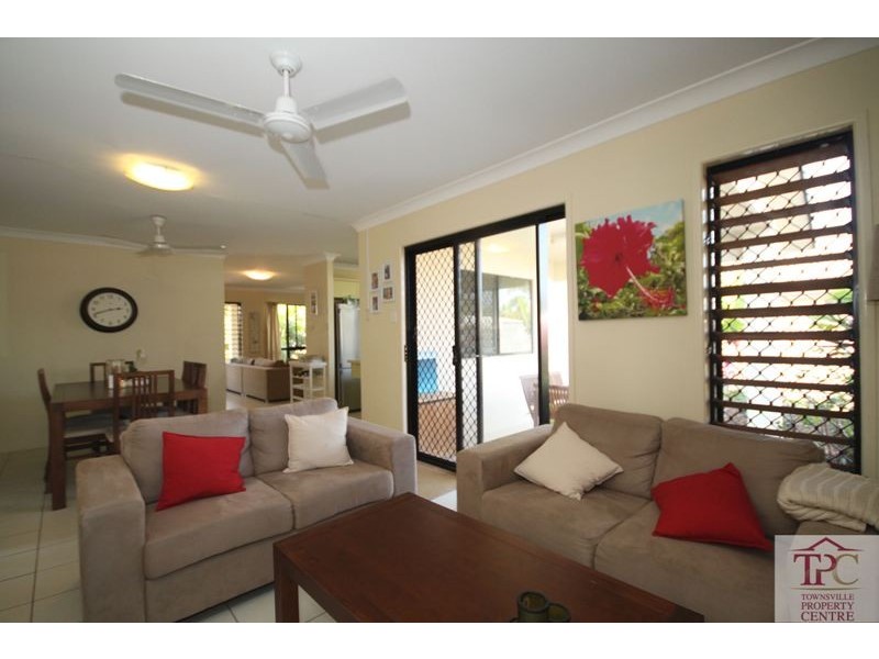 18 Chaimberlane Place, Kirwan QLD 4817