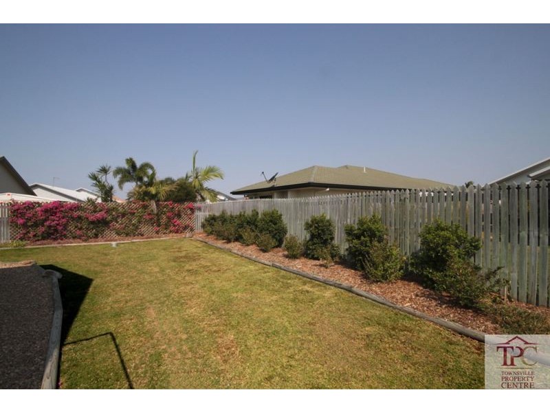 18 Chaimberlane Place, Kirwan QLD 4817
