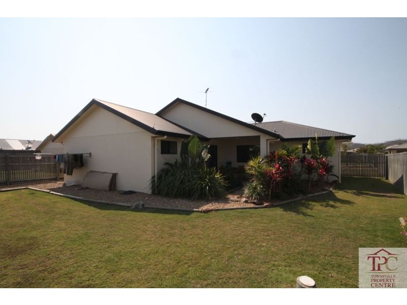 18 Chaimberlane Place, Kirwan QLD 4817