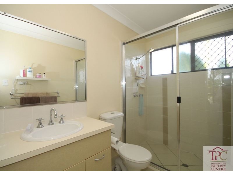 18 Chaimberlane Place, Kirwan QLD 4817