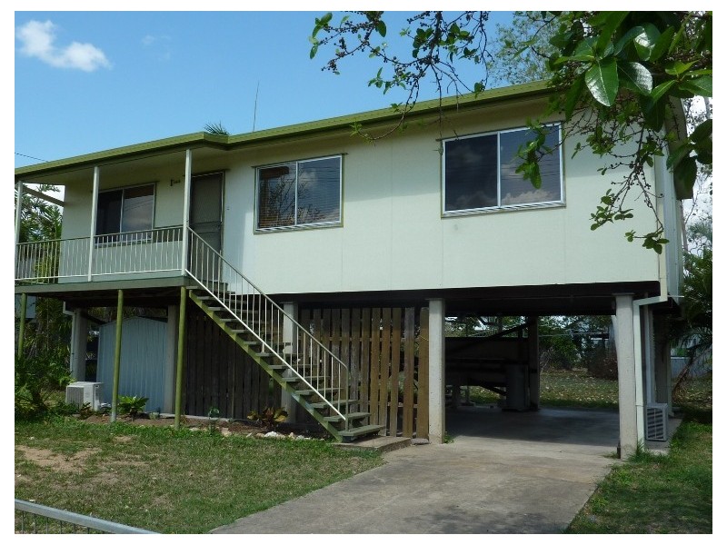 33 Ruby Round, Kelso QLD 4815