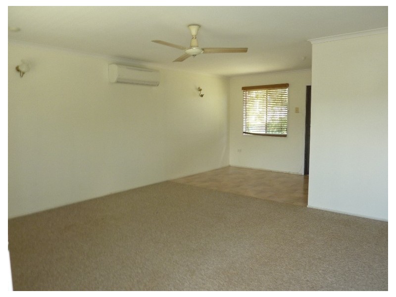 33 Ruby Round, Kelso QLD 4815