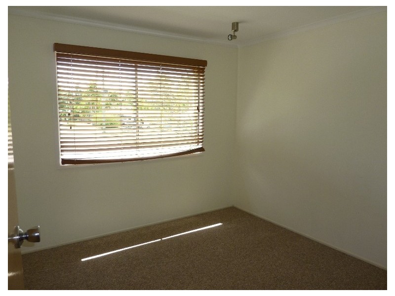 33 Ruby Round, Kelso QLD 4815