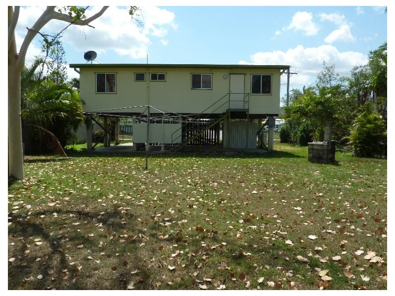 33 Ruby Round, Kelso QLD 4815