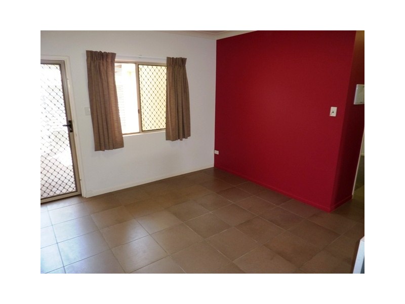 6/35 Meenan Street, Garbutt QLD 4814