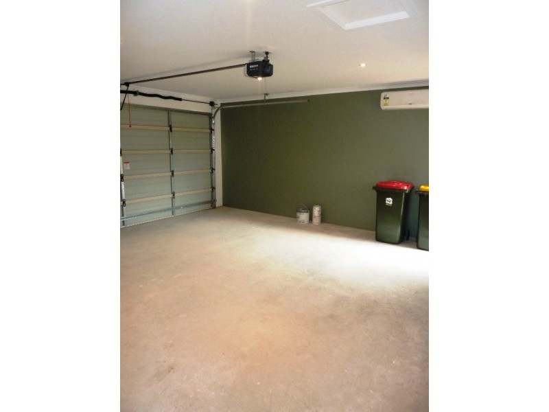 32 Dunlop Street, Kelso QLD 4815