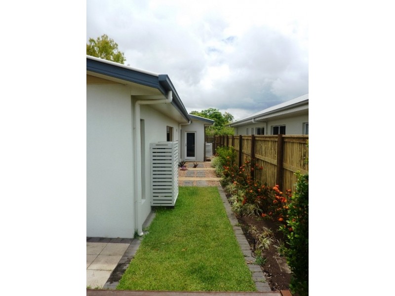 32 Dunlop Street, Kelso QLD 4815