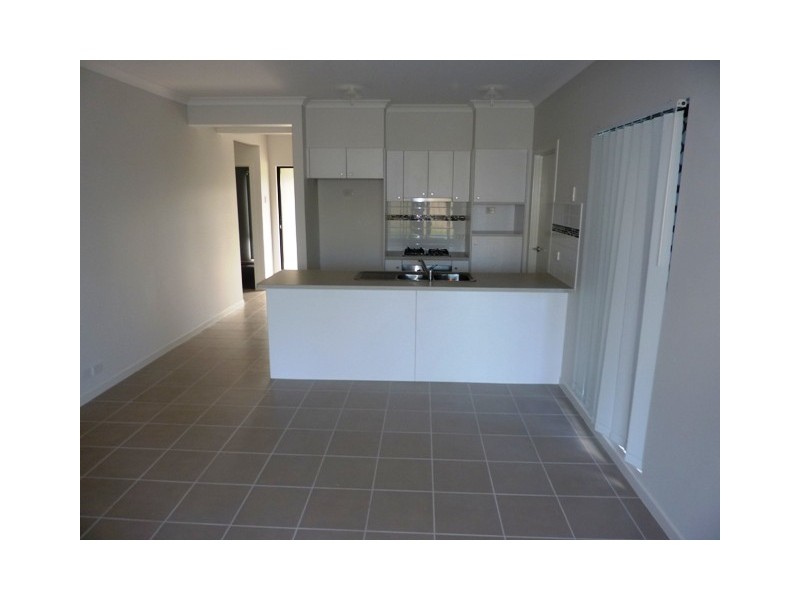 54E Dunlop Street, Kelso QLD 4815