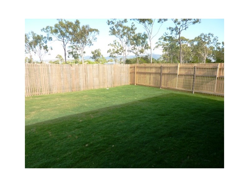 54E Dunlop Street, Kelso QLD 4815