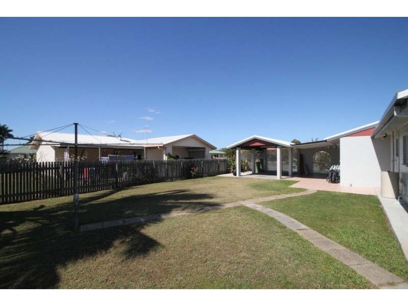 15 Doncaster Way, Mount Louisa QLD 4814
