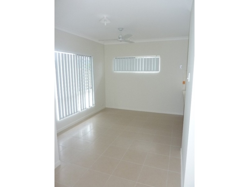 54B  Dunlop Street, Kelso QLD 4815