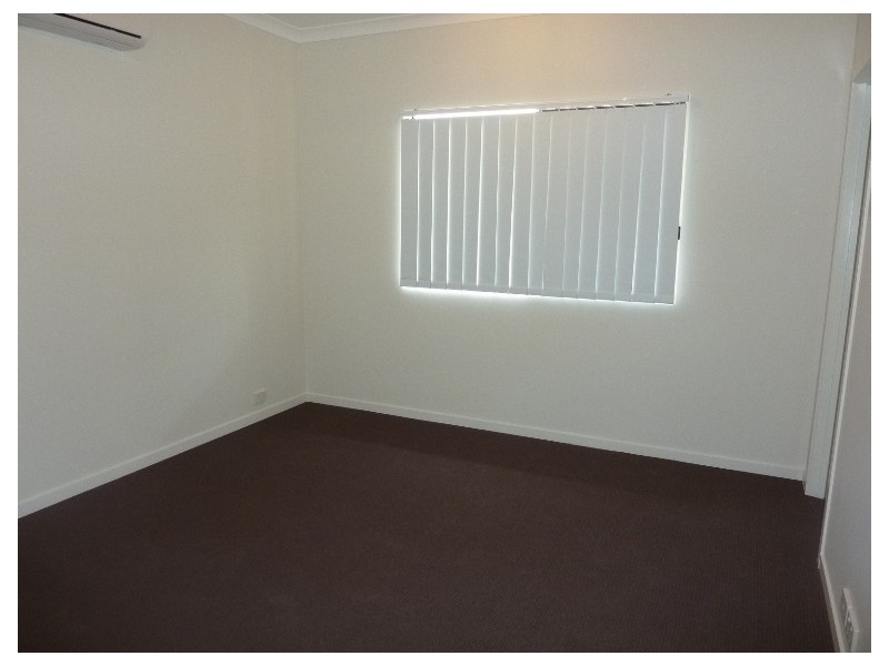 54B  Dunlop Street, Kelso QLD 4815