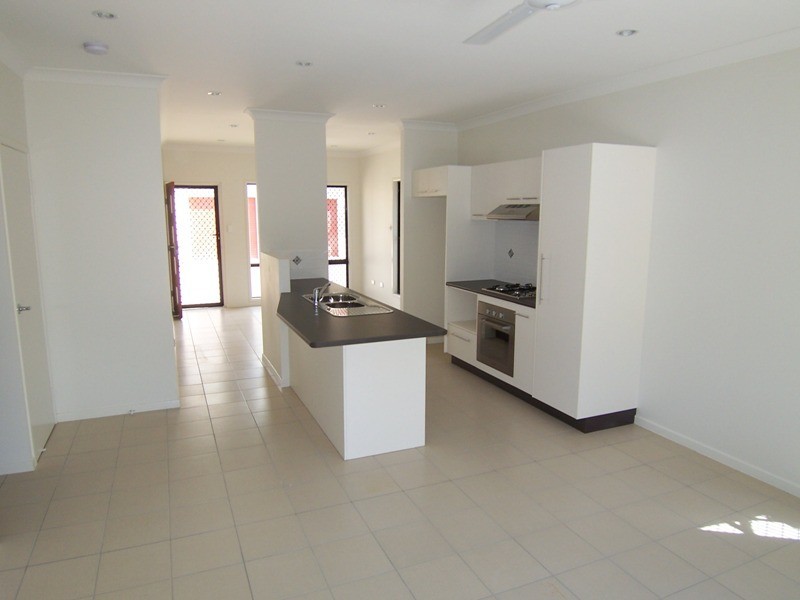 7/1339 Riverway Drive, Kelso QLD 4815