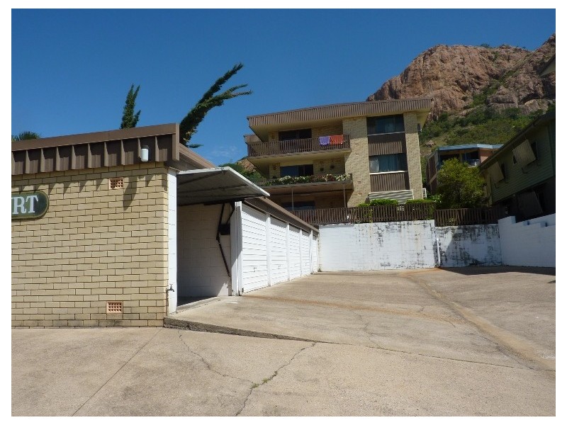 6/5 Alexandra Street, North Ward QLD 4810