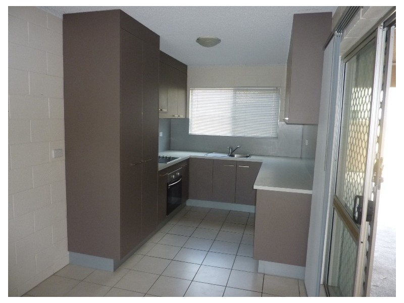 1/8  Ethel Street, Townsville QLD 4810