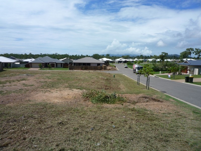 12 Keswick Street, Bushland Beach QLD 4818